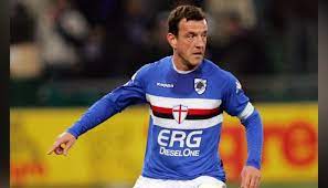 Francesco flachi (born 8 april 1975) is a retired italian professional footballer who played as a striker. Flachi S Sampdoria Match Issue Worn Shirt 2005 06 Charitystars