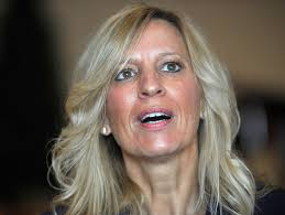 Mom says she can't be 'angry' about teen daughter's fatal crash