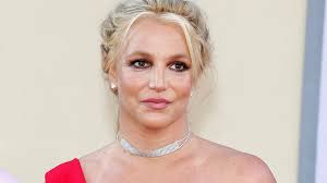 Britney's Agent Just Responded to Claims He's 'Brainwashing' Her After She  Said Her Team 'Should Be in Jail'