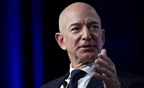 Hintergründe zu weiteren terminen, etwa zum treffen von # eurogruppe und # ecofin sowie auch zu den ergebnispräsentationen von # creditsuisse und # beiersdorf , stellen christiane lang und franz công bùi gemeinsam vor. Jeff Bezos Zieht Sich Zuruck