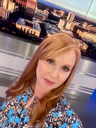 Despidiendo otra semanita laboral, nos vemos a las 11p.m