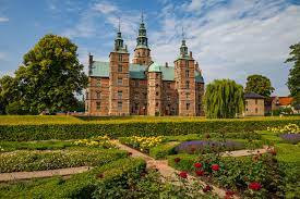 What tv channel is lillestrom vs rosenborg on in the uk? Rosenborg Slot Copenhagen Denmark Attractions Lonely Planet