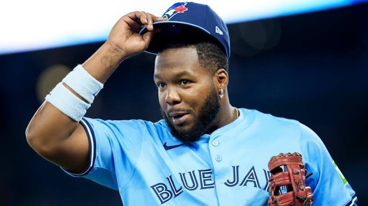 Jays, Vladimir Guerrero Jr., agree to 14-year, $500M US extension | CBC Sports