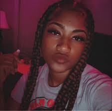 Young thug decided to chime in about Dwade & Zaya. And then this  happened... 😭 SN: who really outchea in the world thinking to  themselves... “What Would Thugga Do?” Anyway?