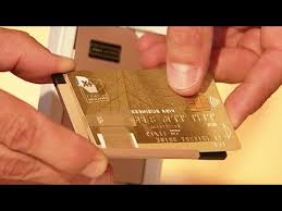 Passez par une banque en ligne ou négociez la carte bancaire gratuite avec votre avec le lancement de la carte bancaire ultim metal de boursorama banque au mois de décembre 2020, de plus en plus de banques proposent une carte. Nouveau Carte Bancaire Protegez La Youtube