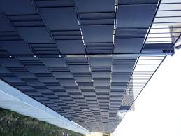 Nbsp Zur Nachtraglichen Montage Ihrer Zaunanlage Der Sichtschutz Kann In Einem Garten Oder Auf Einem Grundstuck Sehr Wichtig S Sichtschutz Zaun Zaune Gunstig