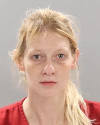 Smith, Jaslyn COURT ORDER MURDER FIRST DEGREE, TAMP W/ PHYS EVIDENCE, CONS  MURDER FIRST DEG Bail: $0.00 Age: 20 Height: 5'06" Weight: 167 lbs Gender:  Female Race: B Location: Main Jail Arresting