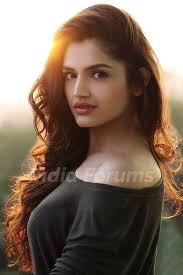 Tara Alisha Berry Photos