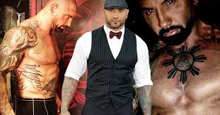 7,048,159 likes · 2,823 talking about this. Dave Bautista Zeigt Uns Sein Neues Tattoo Tattoo Spirit