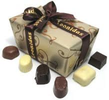 Giftingwho recently conducted a study on what gifts people like to receive the most and found that men in their 40's prefer to be gifted experiences over anything else, followed closely by clothing and accessories and then electronics. 40th Birthday Gift Ideas That Will Surprise And Delight Her