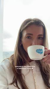 Salesforce Tower San Francisco at Night