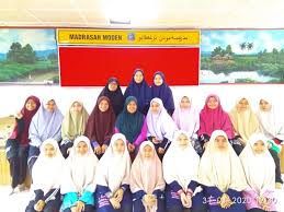 Panduan emis 4.0 lengkap khusus untuk operator (pengelola lembaga) dan kepala madrasah. Facebook