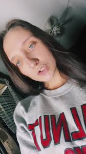 alyssasgilmore18 (@alyssasgilmore18)’s videos with Girl in the Mirror