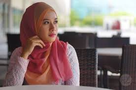 Maka sikapilah para wanita dengan baik.. Eh Bro Apa Salahnya Isteri Yang Control Duit Suami Majalah Labur