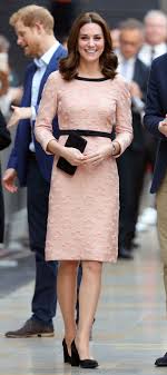 Kate middleton and prince william 'didn't want to tell the queen or prince charles' about the duchess' pregnancy with george, in case there were any complications, an insider claimed. Kate Middleton Baby Bump Photos Kate Middleton Maternity Style Pictures