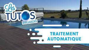 Comment Traiter Automatiquement L Eau De Piscine Youtube