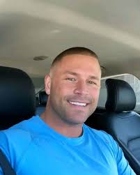 Adriel Robinson (robinsonwilliamadriel)