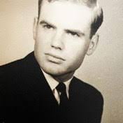 Leslie Batts's Instagram, Twitter & Facebook