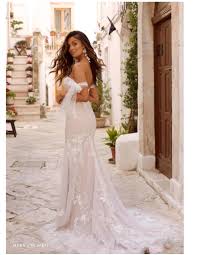 Madi Lane Mara In 2020 Wedding Dresses Wedding Dress Shopping Designer Wedding Dresses