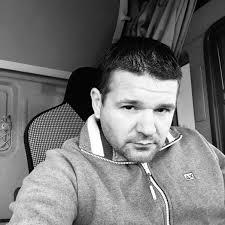 Fabrika Automobila...