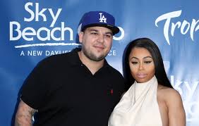 Rob kardashian has been open with his weight loss journey over the years. Blac Chyna Says Rob Kardashian Paid 100k For Weight Loss Surgery Wonderwall Com