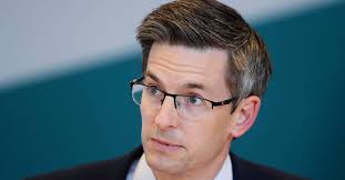Ronan Glynn quits as deputy chief medical officer