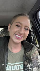 Tiffany // Wild Game Processing & Recipes (@biologist_tiffany) · Instagram  照片和视频