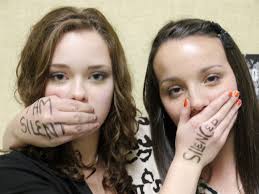 JL Crowe students go silent for children's rights