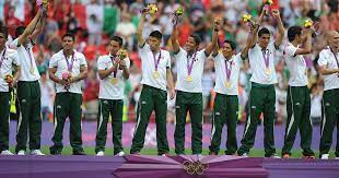Los jugadores de la selección de méxico festejan tras ganar la medalla de oro en los juegos olímpicos de londres el 11 de agosto de 2012. La Seleccion Mexicana En Los Juegos Olimpicos De Tokio 2020 Calendario De Partidos Grupos Y Horarios