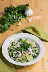 Insalata di seppie e patate: Insalata Di Seppie Con Piselli Patate E Prezzemolo
