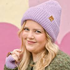 Bright Lilac Beanie with Tag • Luna