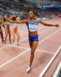 Dalilah muhammad set a new world record in winning 400m hurdles gold at the 2019 iaaf world athletics championships. Muhammad Mclaughlin Set For 400m Hurdle Showdown At U S Trials Reuters
