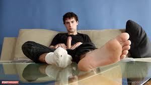 Foot Woody Male Feet Videos - Nathans Smooth Bare Soles