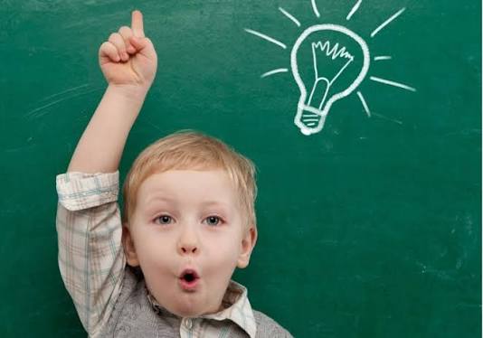 Kỹ năng tư duy, sáng tạo cho trẻ: Kỹ năng giúp trẻ phát triển toàn diện mà cha mẹ không nên bỏ qua | Tiệm Tạp Hóa Nhà May