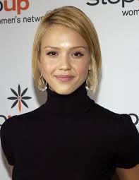 Can we just talk about jessica alba's hair? Jessica Alba S Hairstyles Through The Years
