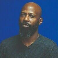 Frank Leggett's Instagram, Twitter & Facebook