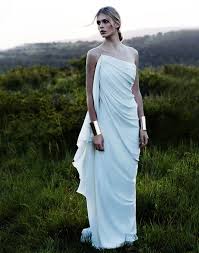 Wedding dress in greek style is characterized by elegance and soft forms. 46 Grecian Style Wedding Dresses Ideas Wedding Dresses Dresses Grecian Style Wedding Dress