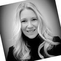 Leslie Morgan's Instagram, Twitter & Facebook