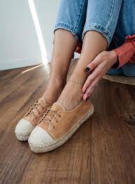 Discover (and save!) your own pins on pinterest Suede Espantrigies Me Kordonia Rodakini Thefashionproject