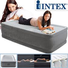 Intex 68563 sofa couch lounge sessel matratze sitzsack sitzkissen kaufen dieser sessel ist besonders geeignet für appartments, wohnungen und schlafräume qualitätsgeprüfte, wasserdichte, beflockte oberseite und seitenwände ein großes, speziell entwickeltes sitzkissen um sich richtig verwöhnen zu lassen ein kleines abnehmbares rückenkissen für noch mehr komfort leicht aufzublasen. Intex Luftbett 191x99x46 Cm Mit Integrierter Luftpumpe Gastebett