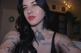 Seneca (@senecapettee) · Instagram photos and Reels