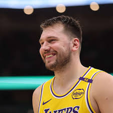 Mavericks just gifted Lakers perfect target with Luka Doncic connection