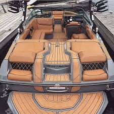 I Like The Interior Of This Boat Boat Interior Boat Interior Mastercraft Boat Boat Upholstery