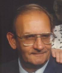 Anthony Mroz's Instagram, Twitter & Facebook