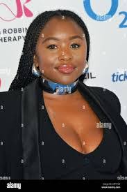 Taylor Manley's Instagram, Twitter & Facebook