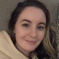 Jenna Hoyt's Instagram, Twitter & Facebook