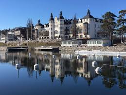 ((how much need to spend if get same number of visitors from google adwords) $13.00 adwords keywords: Liisa Nygard On Twitter Stockholm Day Trip By Train Saltsjobaden And Solsidan Saltsjobaden Visitstockholm Visitsweden Solsidan