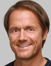 Annalee Schneider's Instagram, Twitter & Facebook