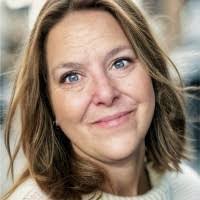 Terri Perkins's Instagram, Twitter & Facebook