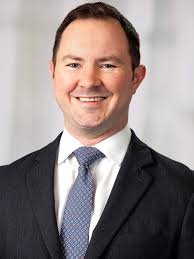 Meet Dr. Jackson Hunt! This summer, he joined the Division of Plastic and  Reconstructive Surgery here at Cooper! Dr. Hunt completed residency in  General Surgery at NYU, followed by a fellowship in